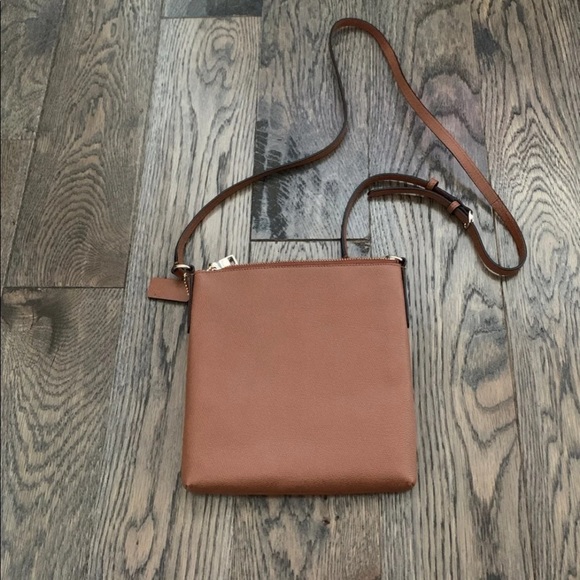 Coach crossbody - Picture 5 of 7